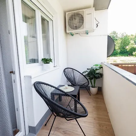 Lynx And Fox Self Check-In Free Parking Apartment Delnice Exterior foto